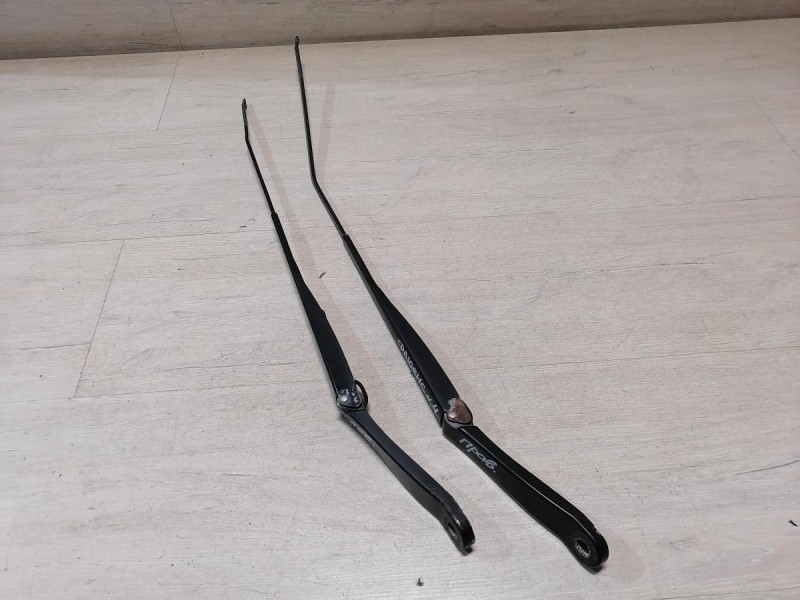 Fluence №4 поводок дворника левый правый к-кт