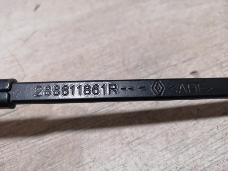 Fluence №4 поводок дворника левый правый к-кт