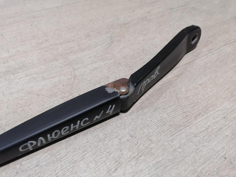 Fluence №4 поводок дворника левый правый к-кт