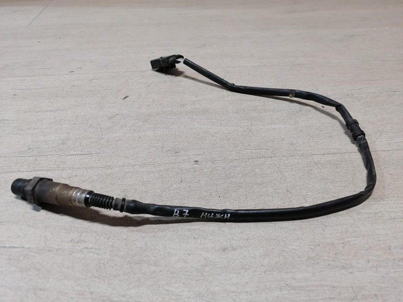 Passat B7 датчик кислородный лямбда зонд нижний