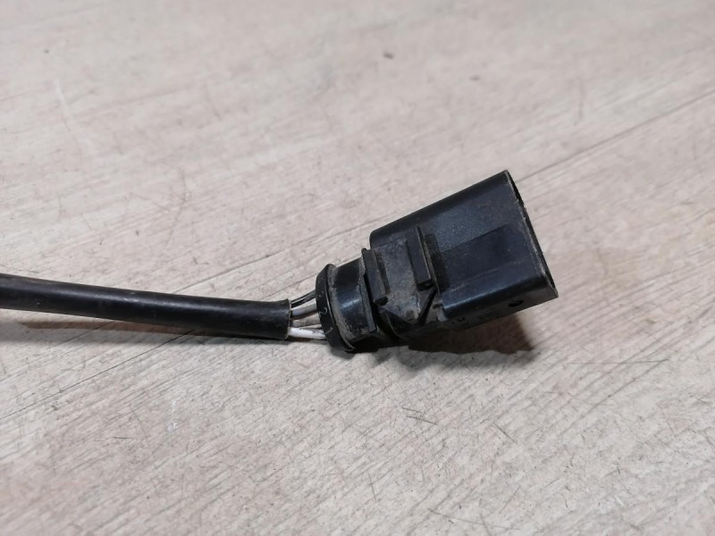 Passat B7 датчик кислородный лямбда зонд нижний