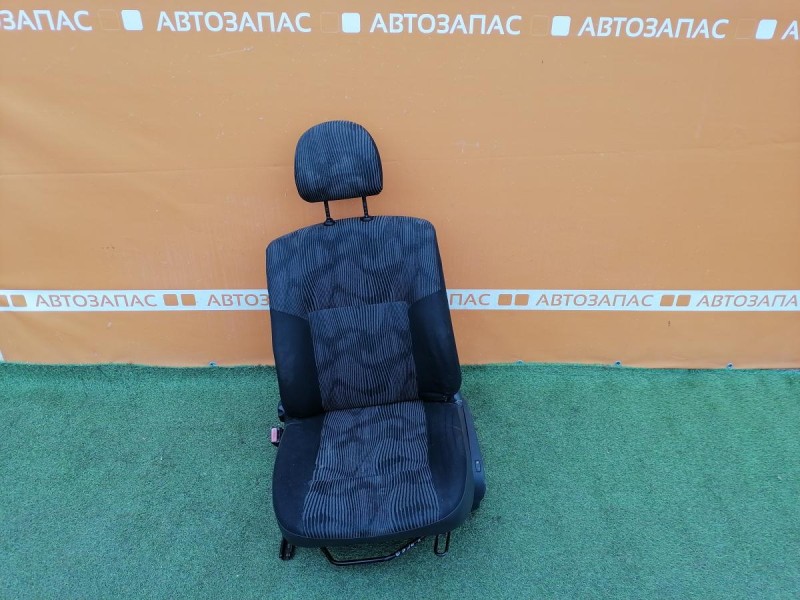 Logan ф2 №4 сиденье переднее к-кт