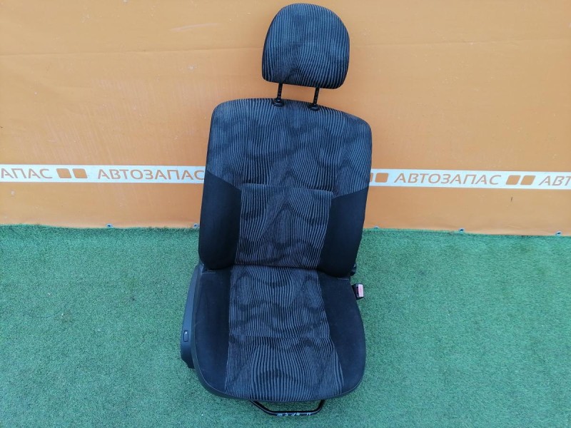 Logan ф2 №4 сиденье переднее к-кт