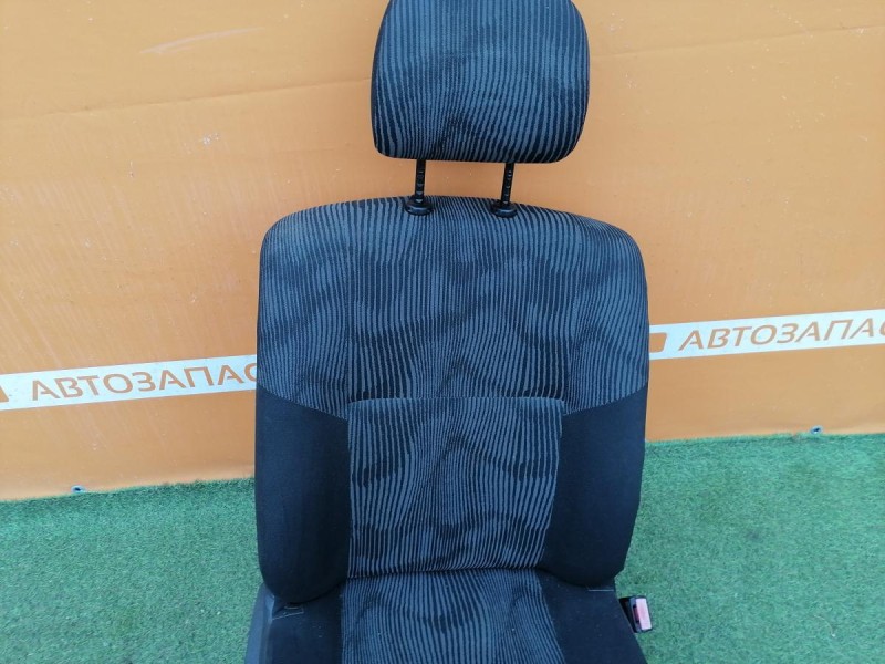 Logan ф2 №4 сиденье переднее к-кт