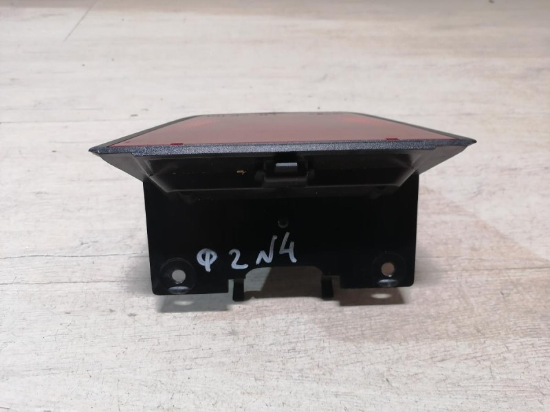 Logan ф2 №4 повторитель стоп сигнала