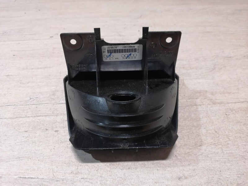 Logan ф2 №4 повторитель стоп сигнала