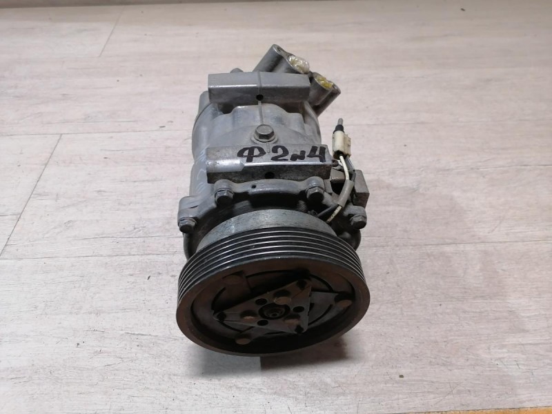 Logan ф2 №4 компрессор кондиционера