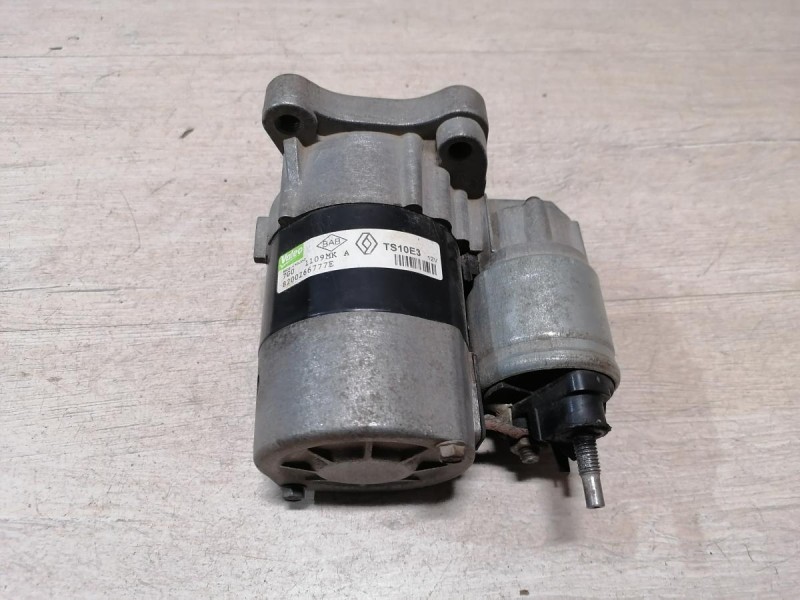 Logan ф2 №4 стартер 16кл