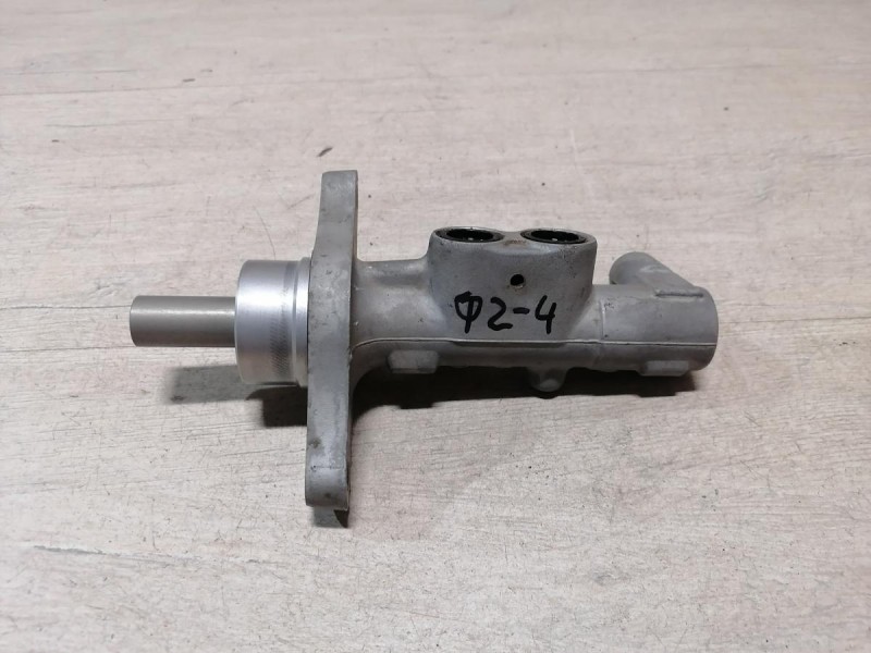 Logan ф2 №4 цилиндр тормозной главный с абс