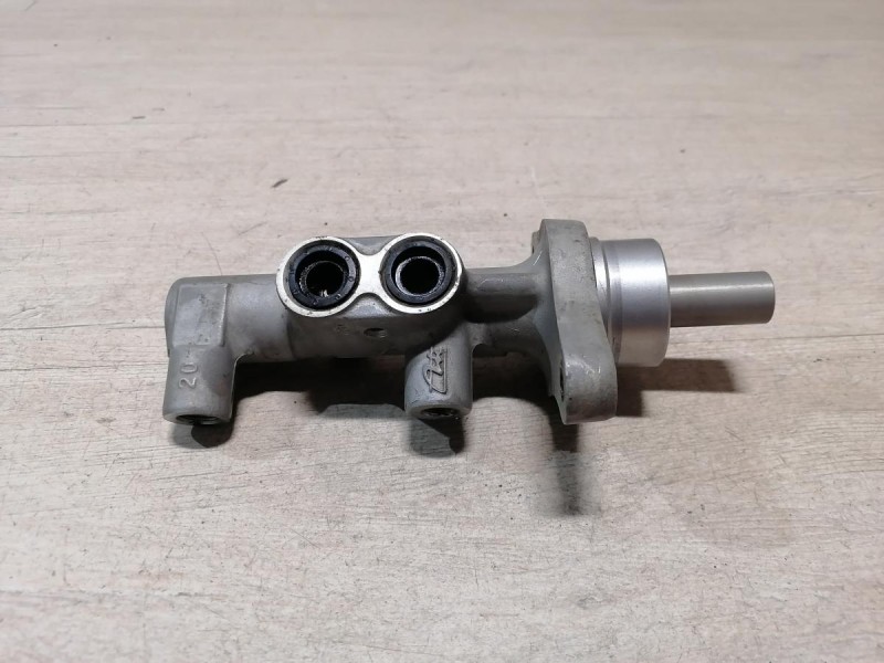 Logan ф2 №4 цилиндр тормозной главный с абс