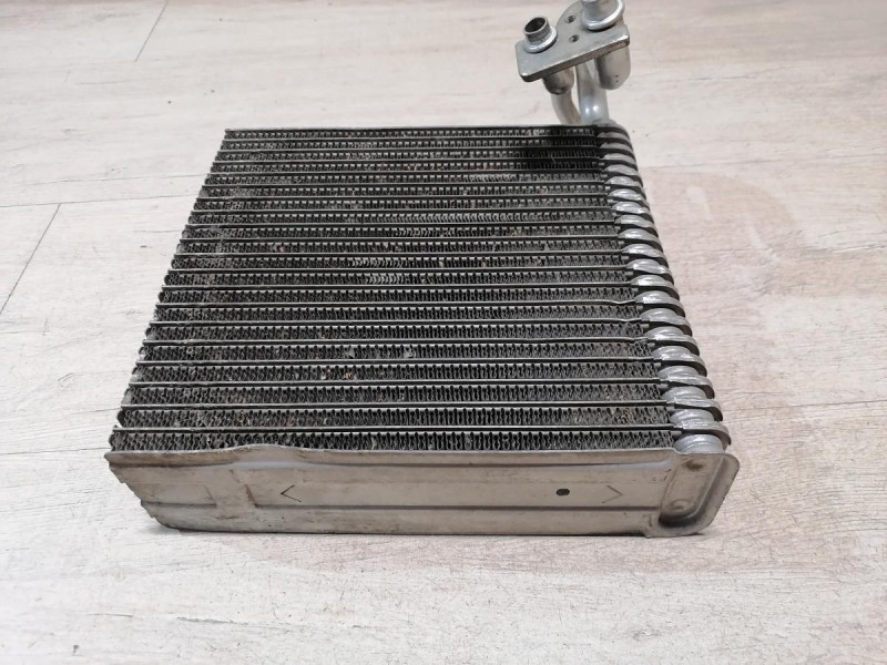 Logan ф2 №4 радиатор кондиционера печки деф