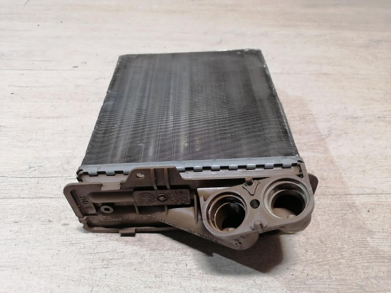 Logan ф2 №4 радиатор печки