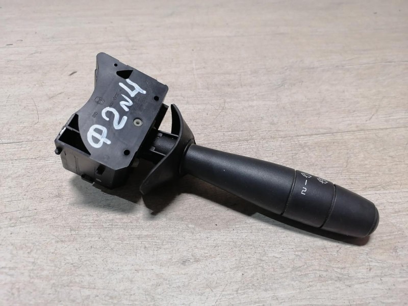 Logan ф2 №4 переключатель дворников