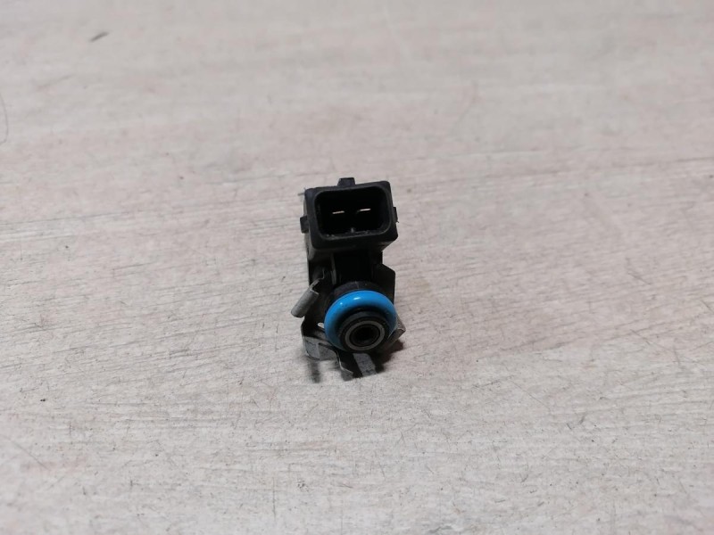 Logan ф2 №4 форсунка топливная 16кл