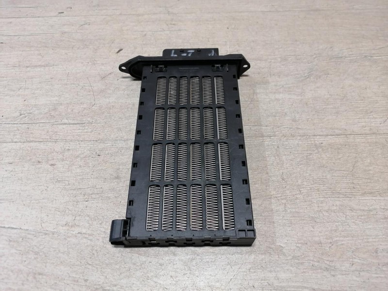 Logan ф2 №4 нагревательный элемент печки тэн