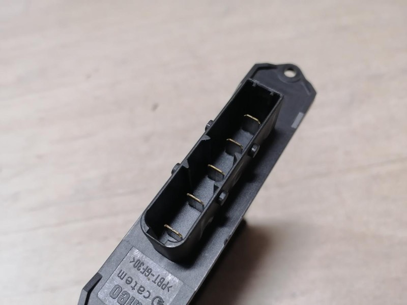 Logan ф2 №4 нагревательный элемент печки тэн