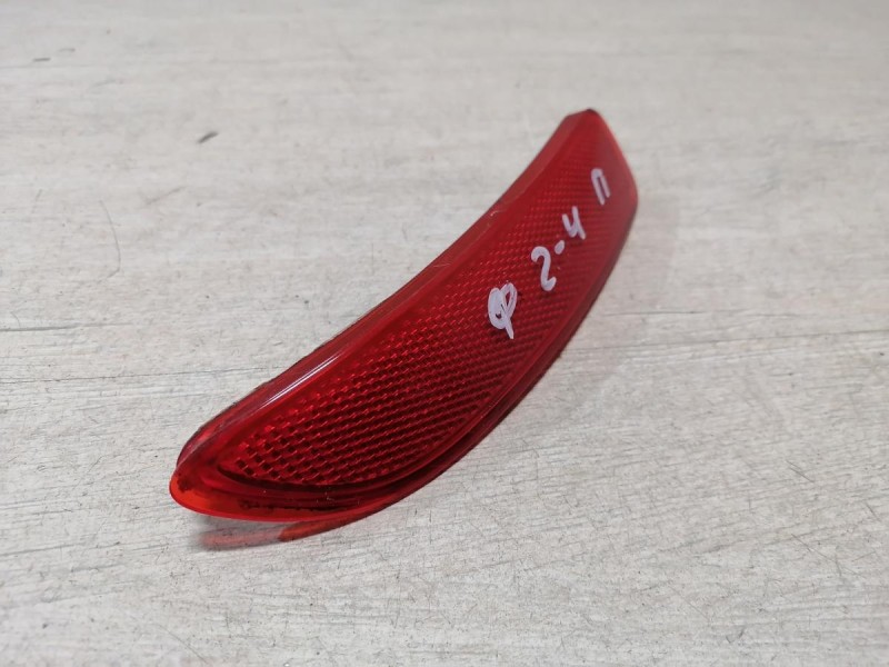 Logan ф2 №4 катафот правый