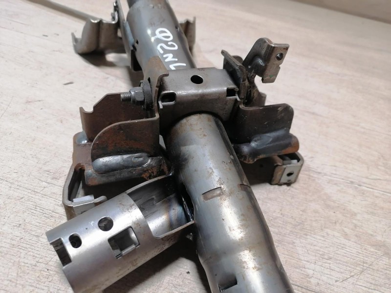 Logan ф2 №4 рулевая колонка