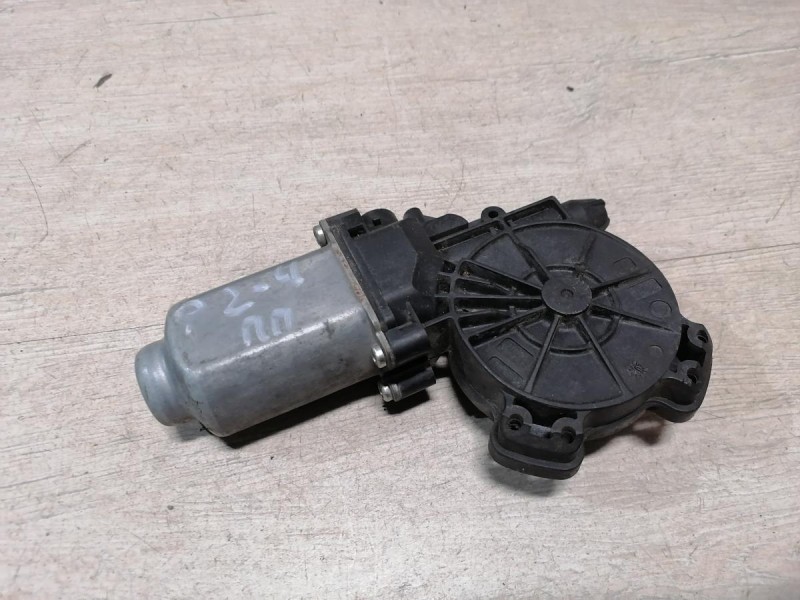 Logan ф2 №4 моторчик стеклоподъемника правый