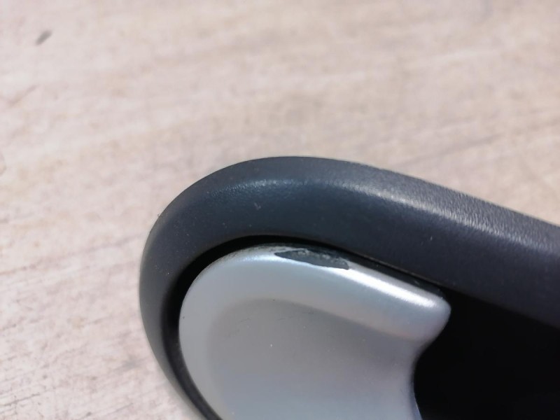 Logan ф2 №4 ручка двери внутренняя левая