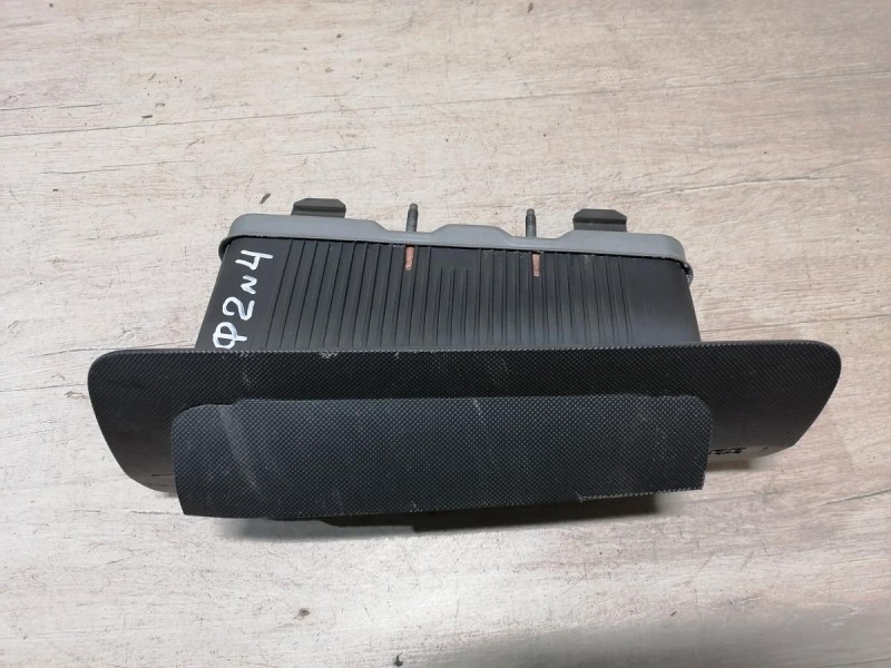 Logan ф2 №4 подушка безопасности пассажира стрел