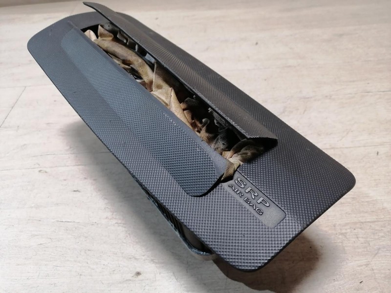 Logan ф2 №4 подушка безопасности пассажира стрел