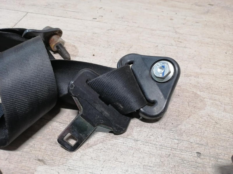 Logan ф2 №4 ремень безопасности передний правый
