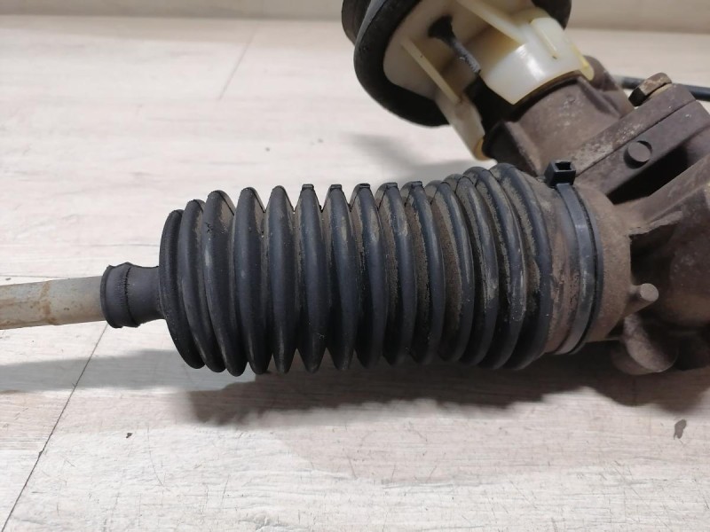 Logan ф2 №4 рейка рулевая деф