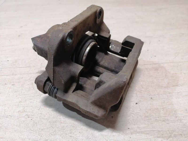 Logan ф2 №4 суппорт левый 16кл