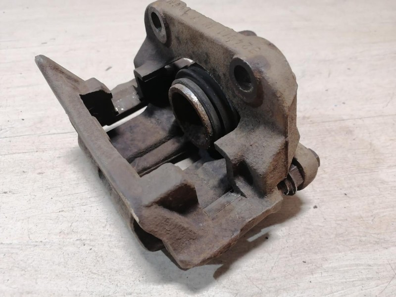 Logan ф2 №4 суппорт левый 16кл