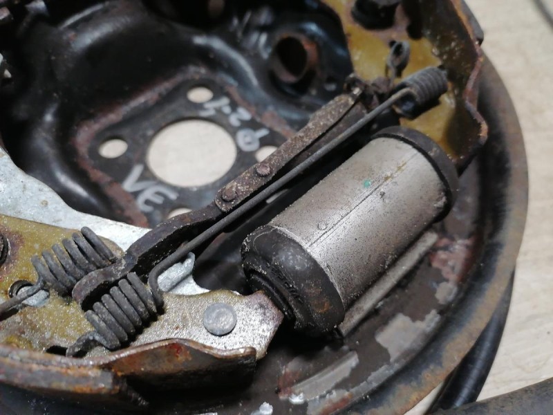 Logan ф2 №4 барабаны задние к-кт