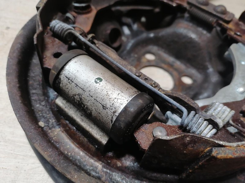 Logan ф2 №4 барабаны задние к-кт