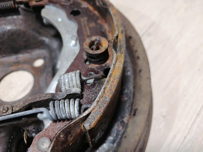 Logan ф2 №4 барабаны задние к-кт