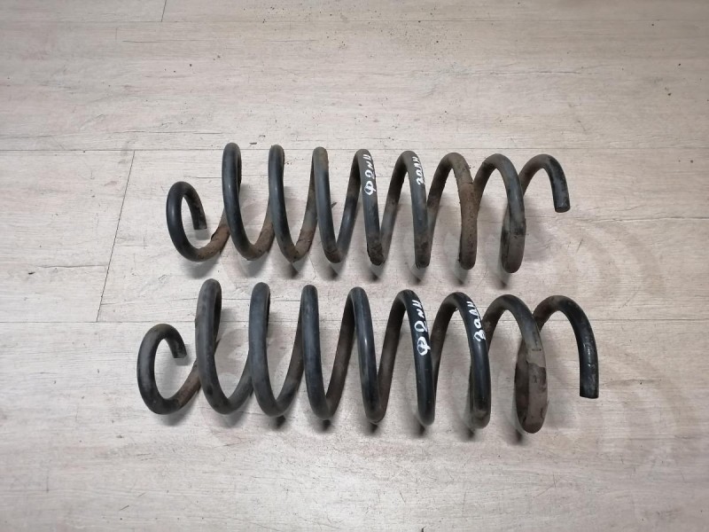 Logan ф2 №4 пружина задняя к-кт