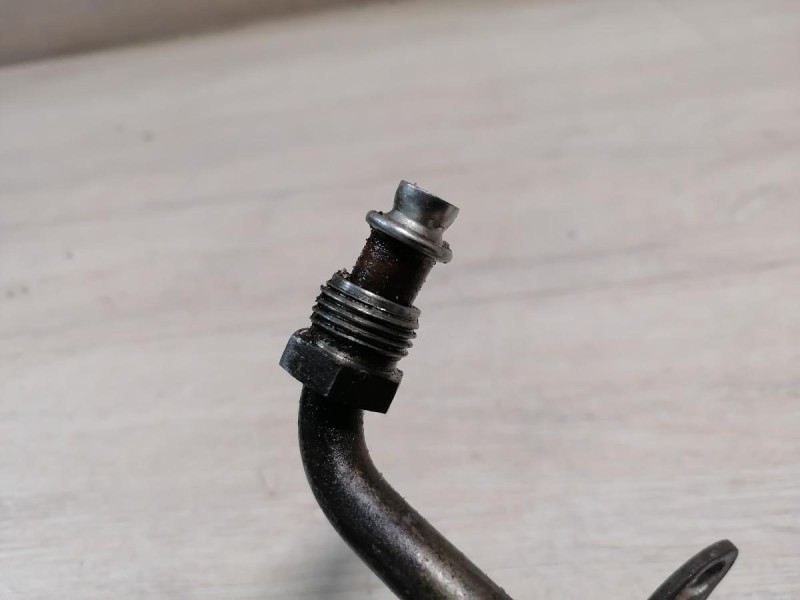 Logan ф2 №4 трубка ГУР подача