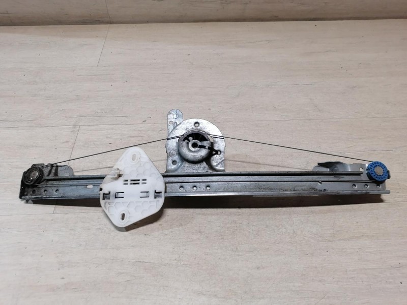 Logan ф2 №4 стеклоподъемник передний левый эл