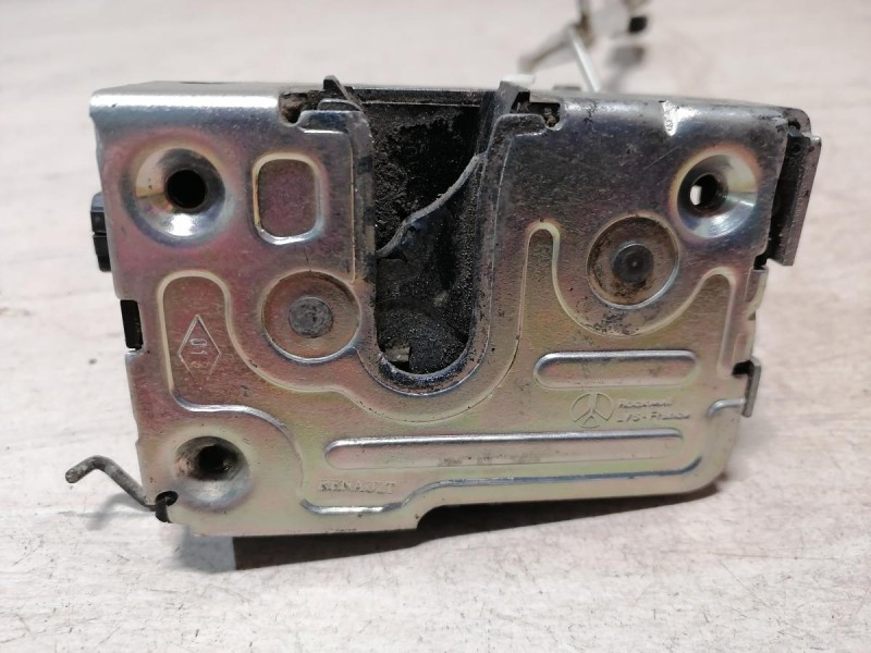 Logan ф2 №4 замок двери передний правый