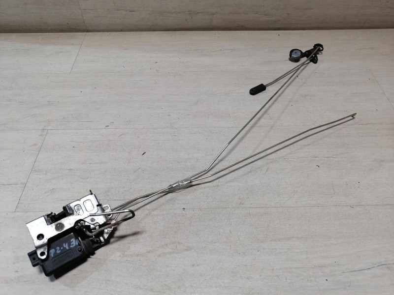 Logan ф2 №4 замок двери задний левый