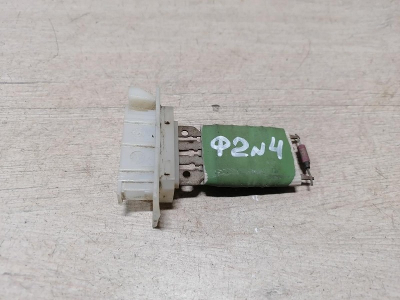 Logan ф2 №4 резистор печки