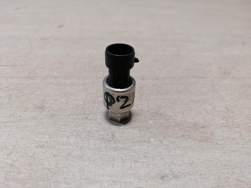 Logan ф2 №4 датчик кондиционера