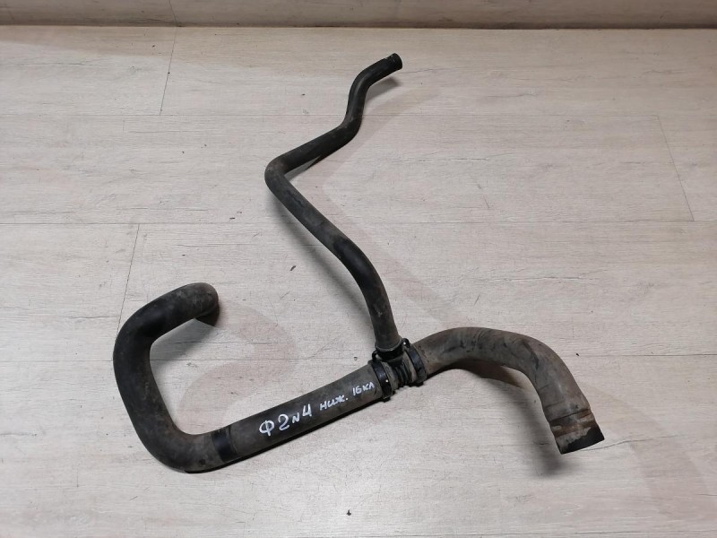 Logan ф2 №4 патрубок охлаждения двигателя нижний 16кл