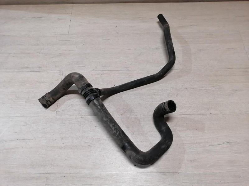 Logan ф2 №4 патрубок охлаждения двигателя нижний 16кл