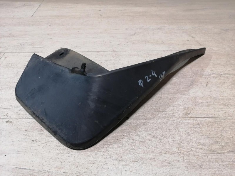 Logan ф2 №4 брызговик задний правый деф