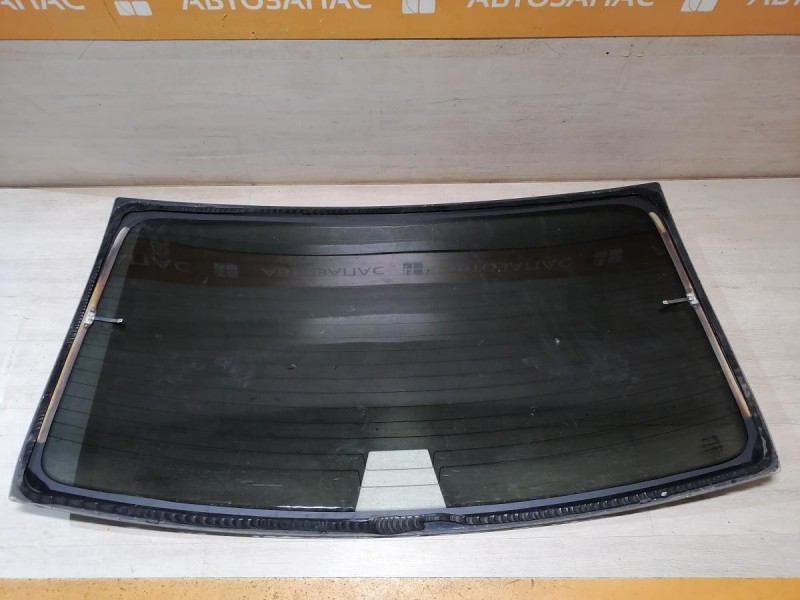 Logan ф2 №4 стекло заднее 10