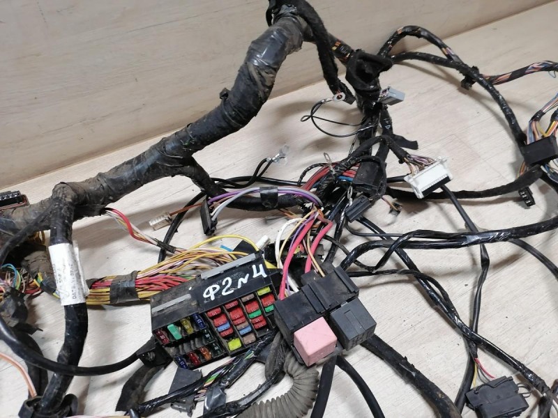 Logan ф2 №4 проводка салона 16кл конд