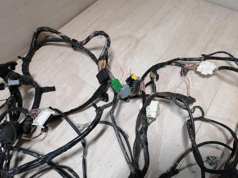 Logan ф2 №4 проводка салона 16кл конд