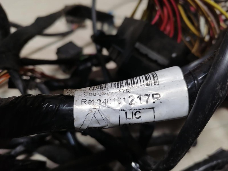 Logan ф2 №4 проводка салона 16кл конд