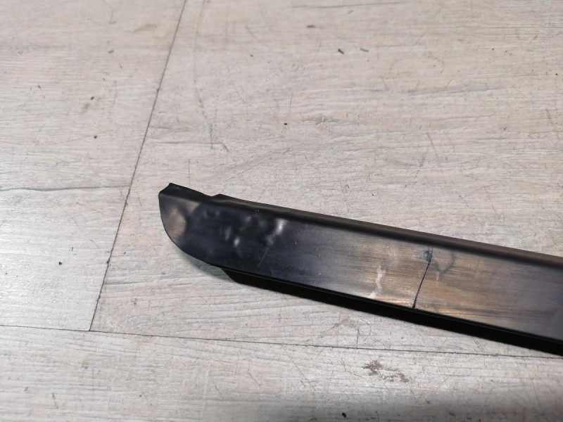 Logan ф2 №4 бархотка наружная задняя правая