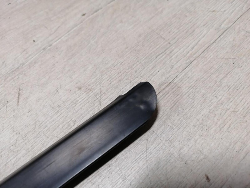 Logan ф2 №4 бархотка наружная задняя правая