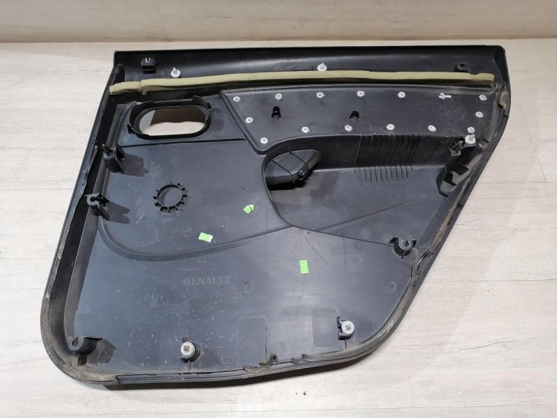 Logan ф2 №4 обшивка двери задняя левая